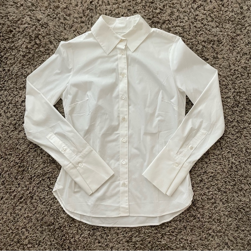 Banana Republic White Button-Down Long Sleeve Shirt